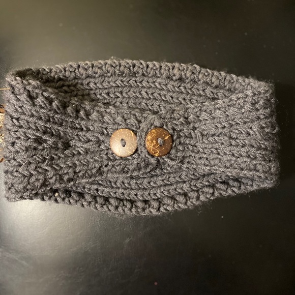 🍎 3/$6 or $4 each 🍎  Knitted ear warmer/headband - Picture 2 of 2